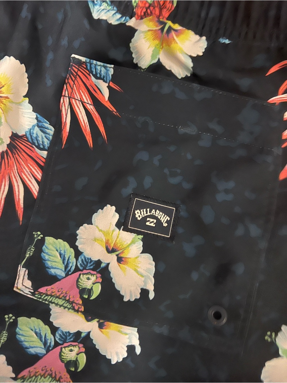 Billabong Men’s Navy Floral Swim Shorts. Medium. Front/Back Pockets. - Picture 6 of 6